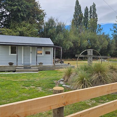 The Cabin, Omahau Downs Twizel Exterior photo